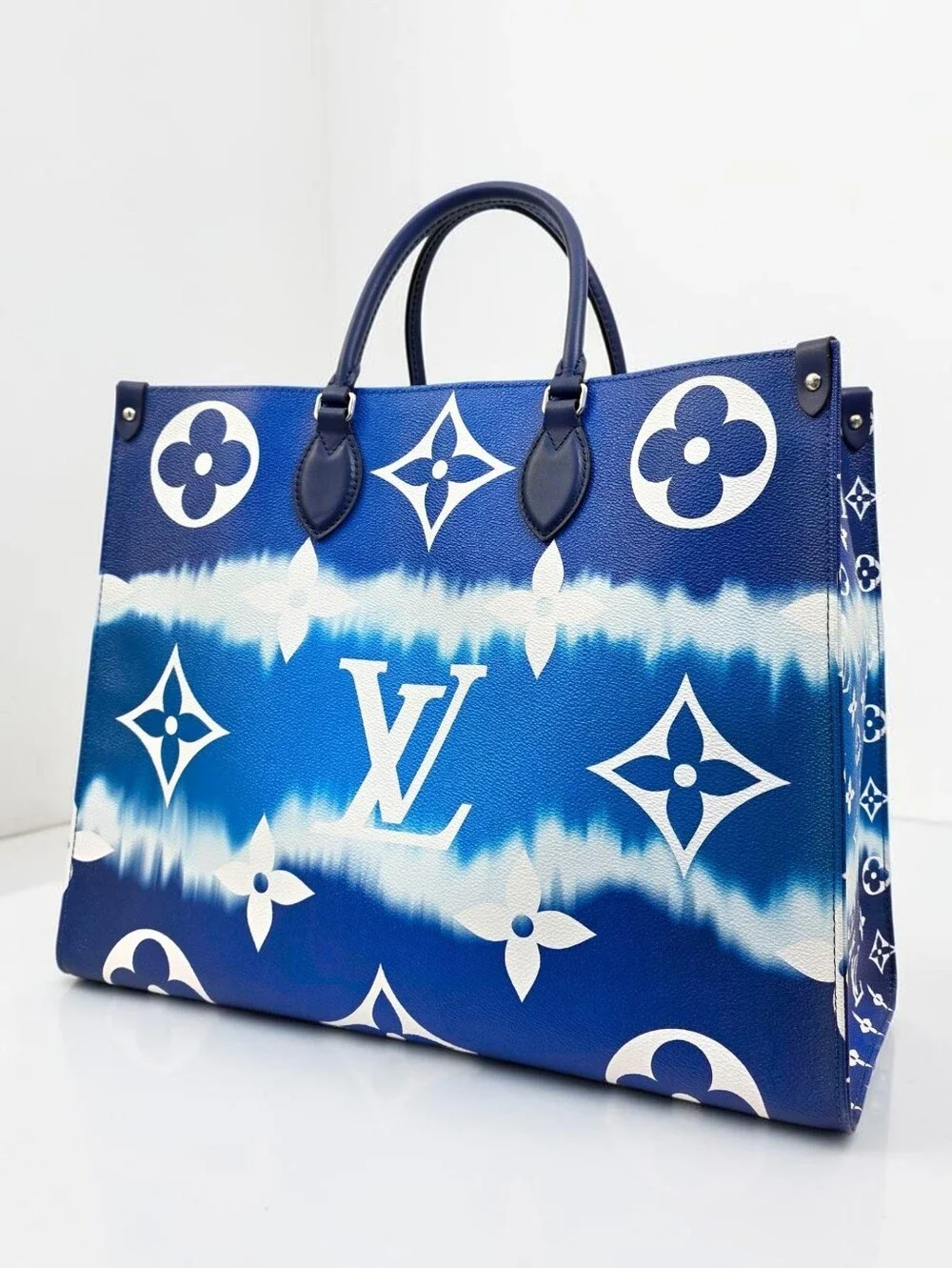 Louis Vuitton Onthego GM Escale Bleu Limited Edition Tote Shoulder Bag